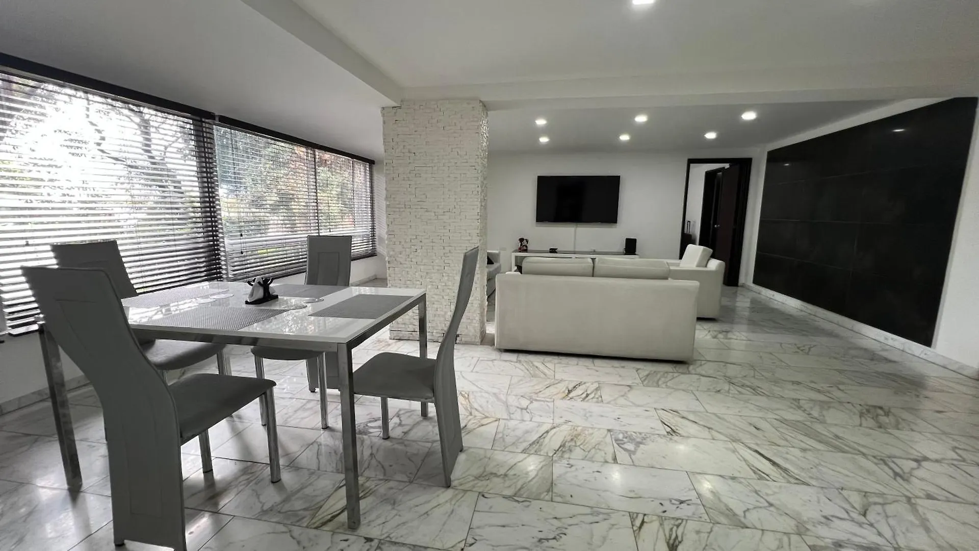 5 Star Apartment Bogota